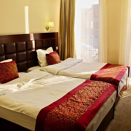 Velvet Hotel Tbilisi Buitenkant foto
